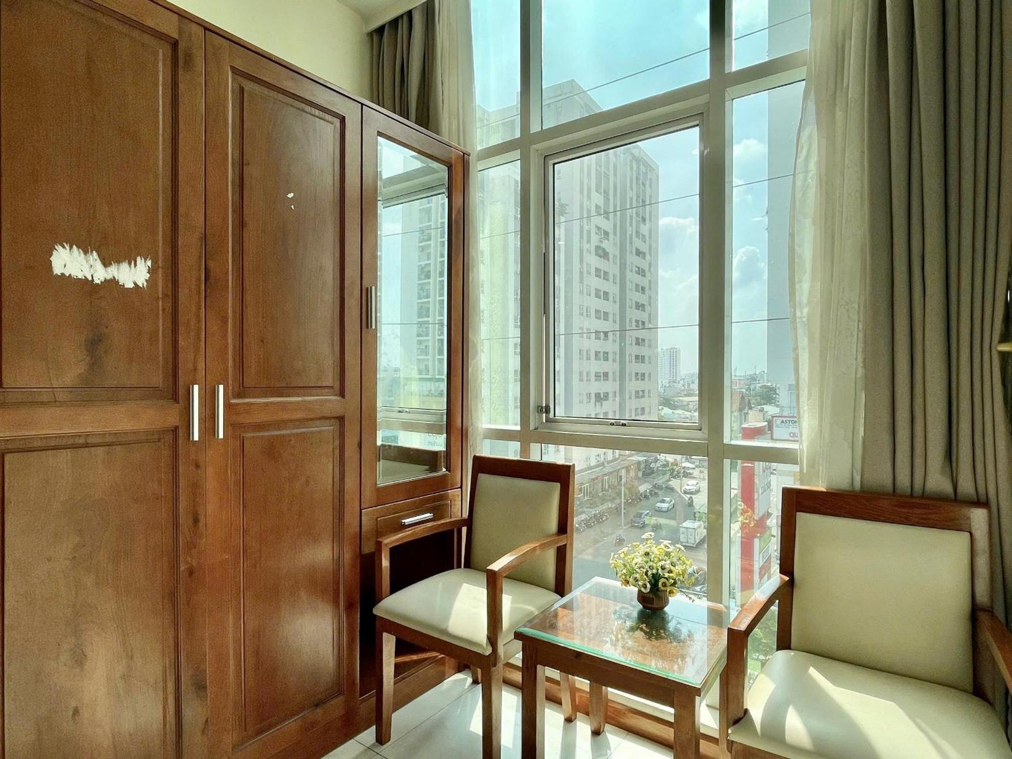 Nhu Y Hotel Ho Chi Minh City Exterior photo